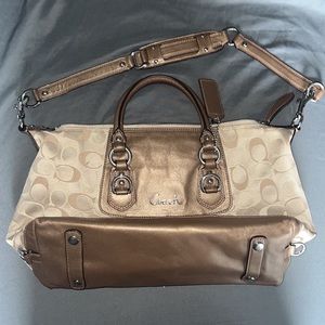 Authentic coach purse and wallet